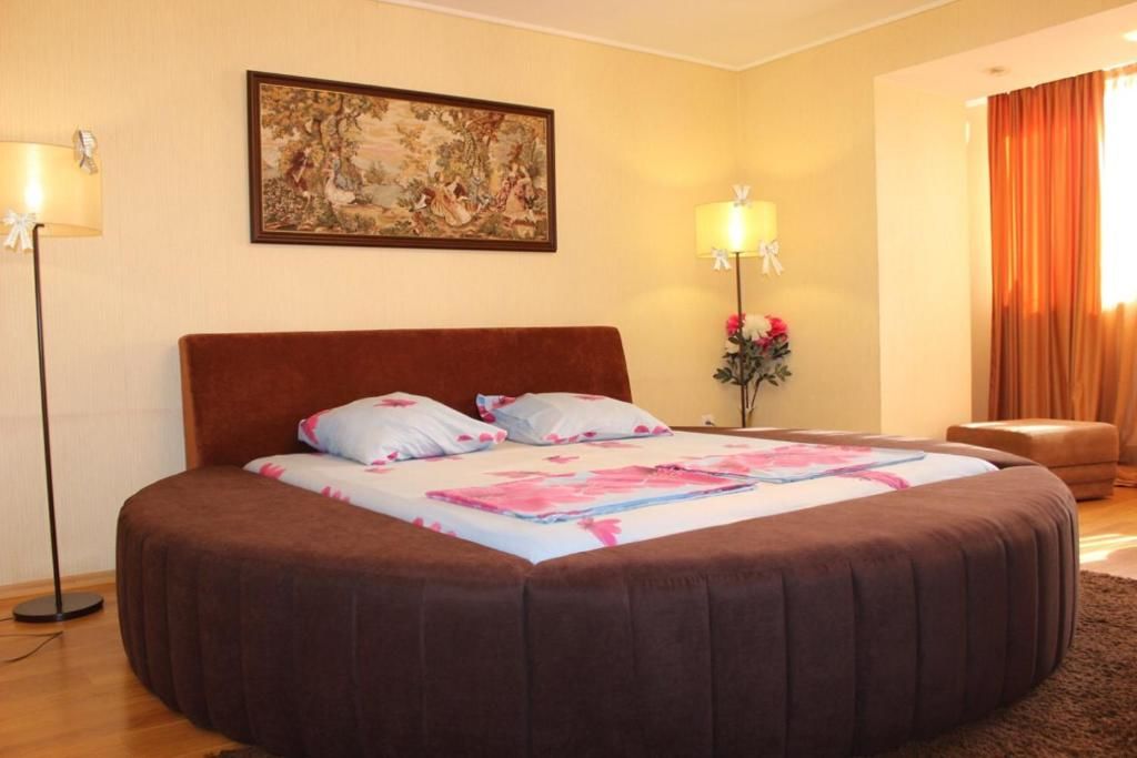 Апартаменты One-Bedroom Apartment in the center Днепр-36