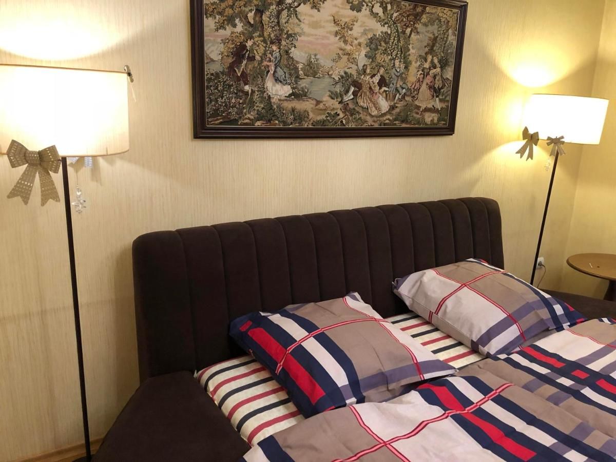 Апартаменты One-Bedroom Apartment in the center Днепр-12