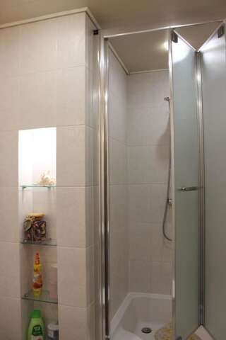 Апартаменты One-Bedroom Apartment in the center Днепр Апартаменты-11